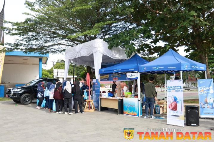 BI bersama Bank Nagari Sosialisasi Bayar Pajak Pakai QRIS di Tanah Datar